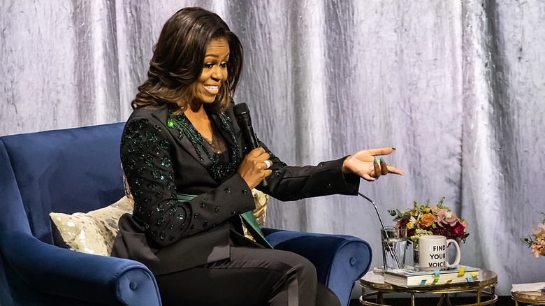 Michelle Obama talking with Phoebe Robinson about her book "Becoming" at Oslo Spektrum