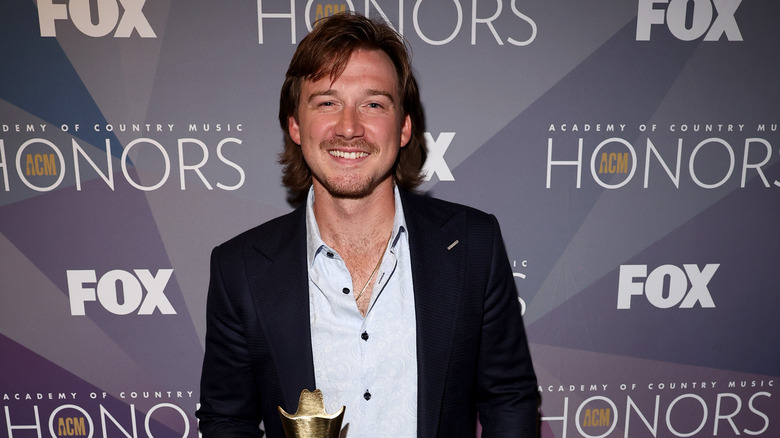 Morgan Wallen attending awards show