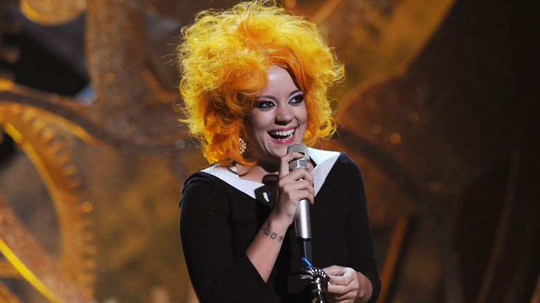 Lily Allen accepting her BRIT Award