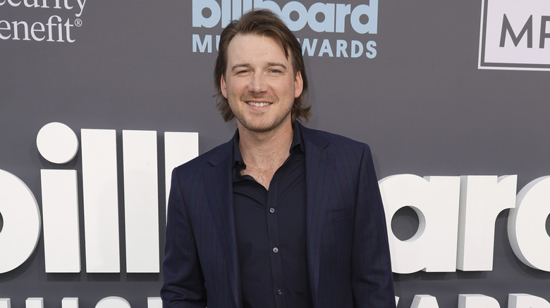 Morgan Wallen attending awards show