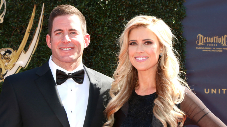 Tarek El Moussa, Christina Haack posing