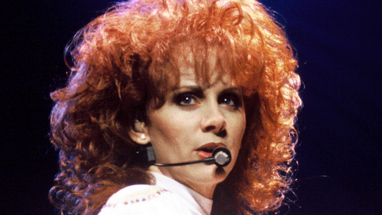 Reba McEntire performing