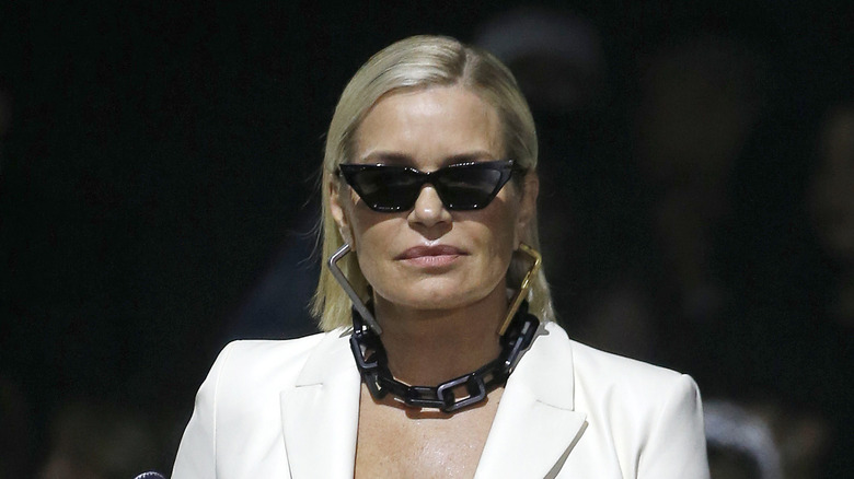 Yolanda Hadid wears sunglasses