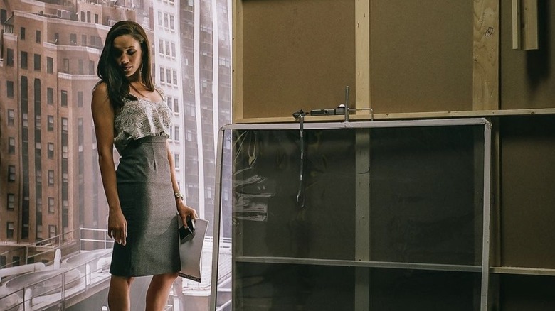 Meghan Markle on "Suits" set