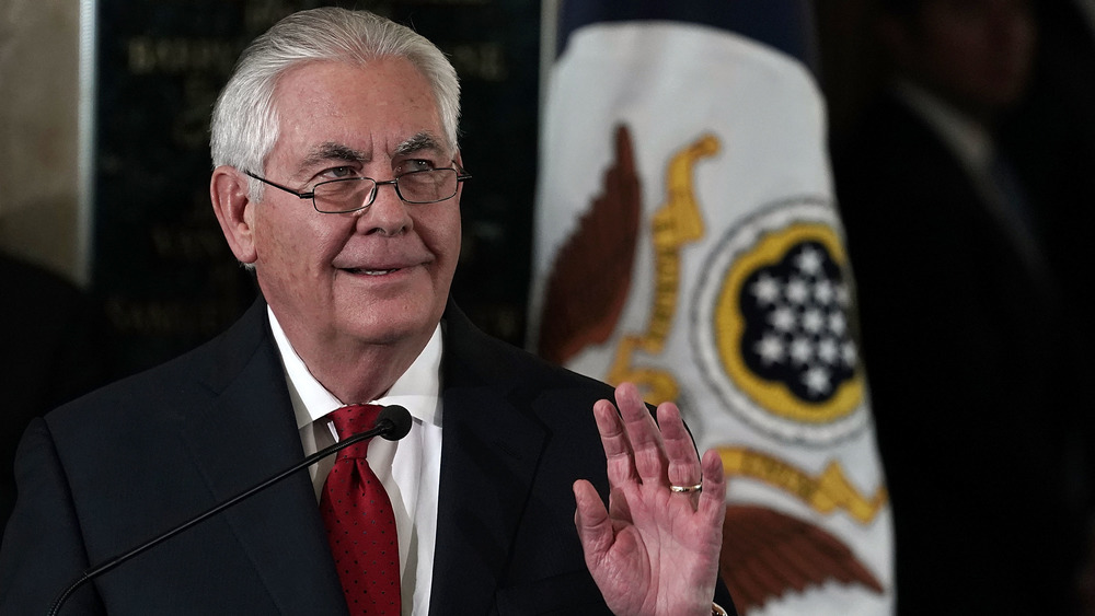 Rex Tillerson, waving