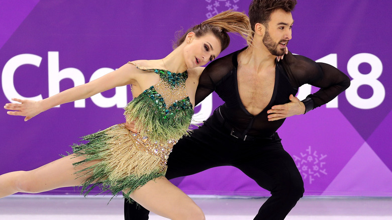 Gabriella Papadakis and Guillaume Cizeron ice dancing at the 2018 Olympics