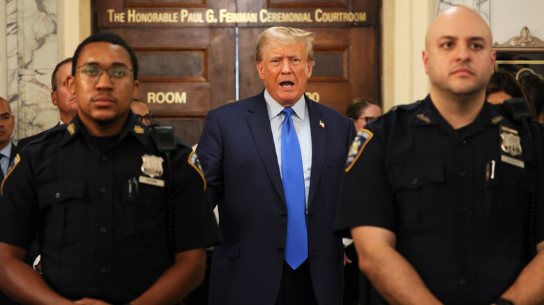 Donald Trump stands with cops