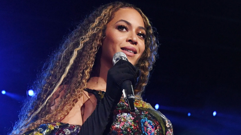 Beyoncé smiles onstage