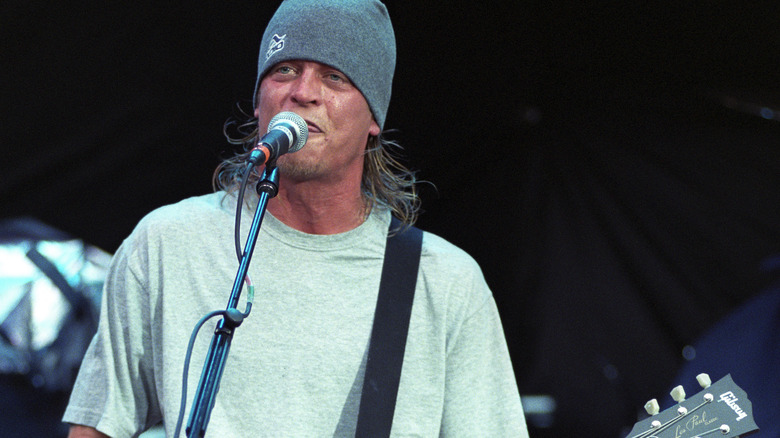 Wes Scantlin performing on stage