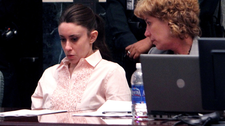 Casey Anthony looking angry at trial 