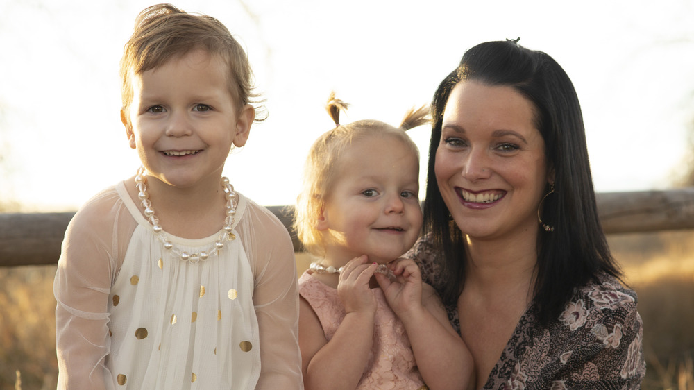 Celeste, Bella, and Shanann Watts smiling