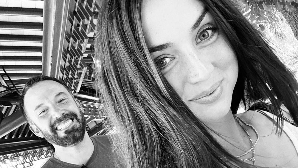 Ben Affleck and Ana de Armas pose for a selfie