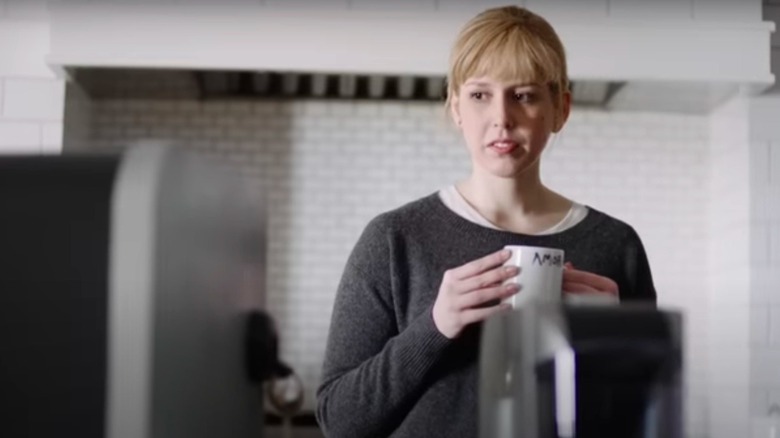 Vanessa Bayer in Starbucks Verismo sketch