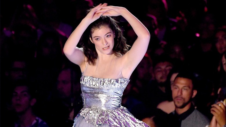 Lorde dancing