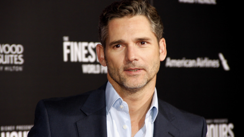 Eric Bana smiling 