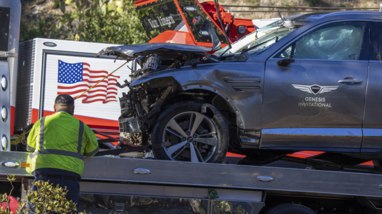 Tiger Woods' wrecked The Genesis SV80