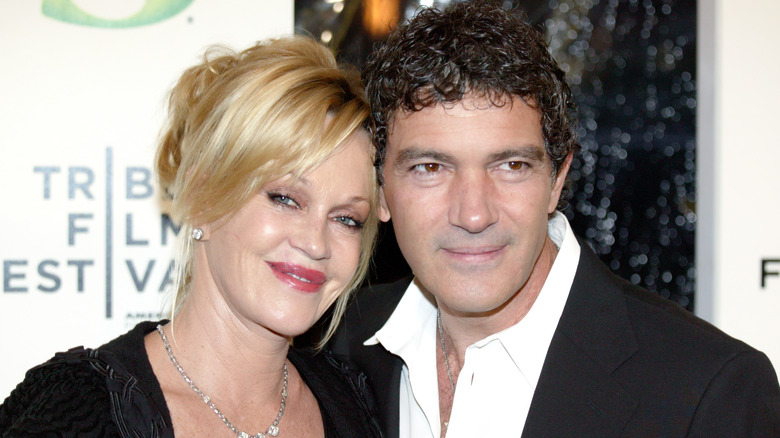 Antonio Banderas and Melanie Griffith smiling