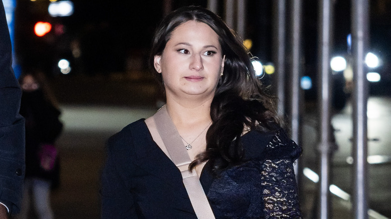 Gypsy Rose Blanchard walking