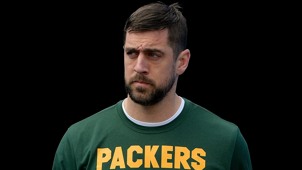 Aaron Rodgers looking determined 