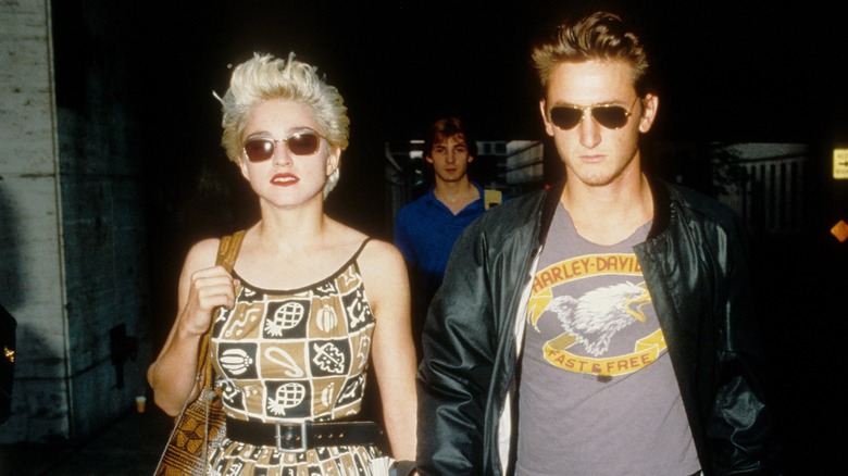 Madonna and Sean Penn walking