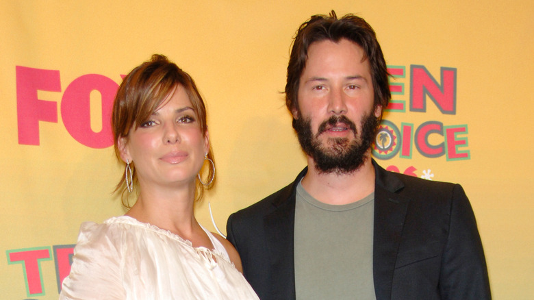 Sandra Bullock and Keanu Reeves red carpet