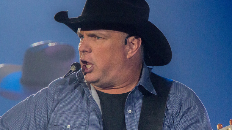 The Oddest Moments You Forgot About Garth Brooks' Career