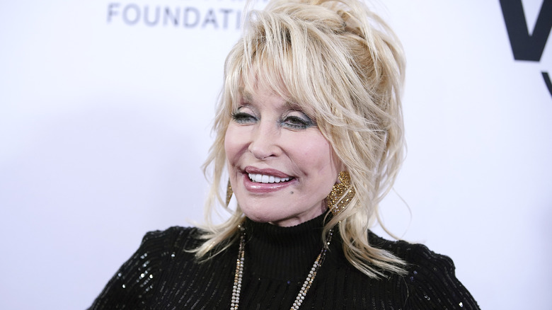 A recent photo of Dolly Parton