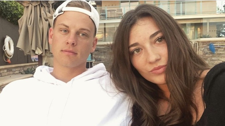 Joe Burrow, Olivia Holzmacher, 2020 selfie 