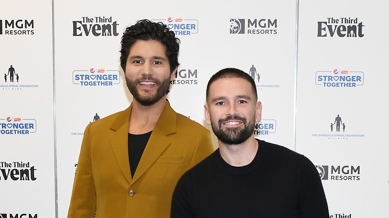 Dan + Shay smiling