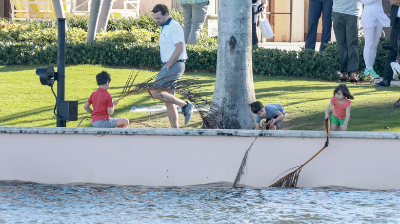 JD Vance spending time with his kids at Mar-a-Lago.