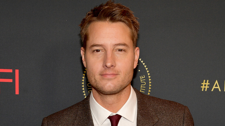 Justin Hartley posing