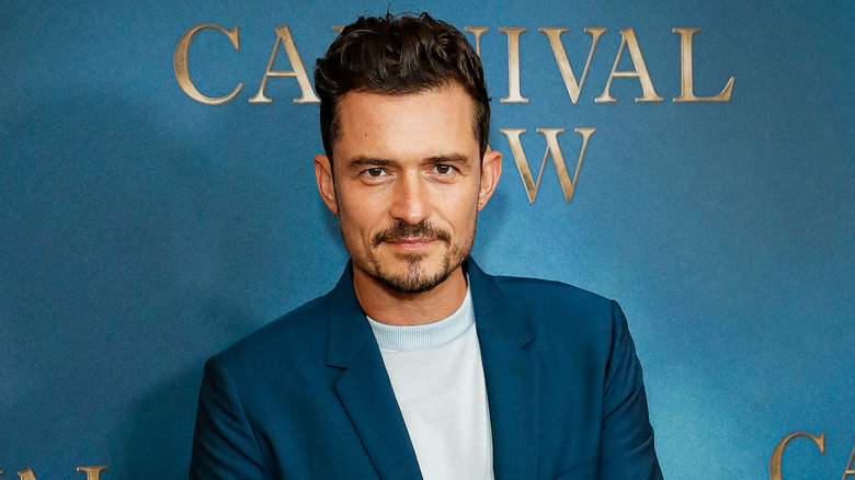 Orlando Bloom attends the "Carnival Row" premiere