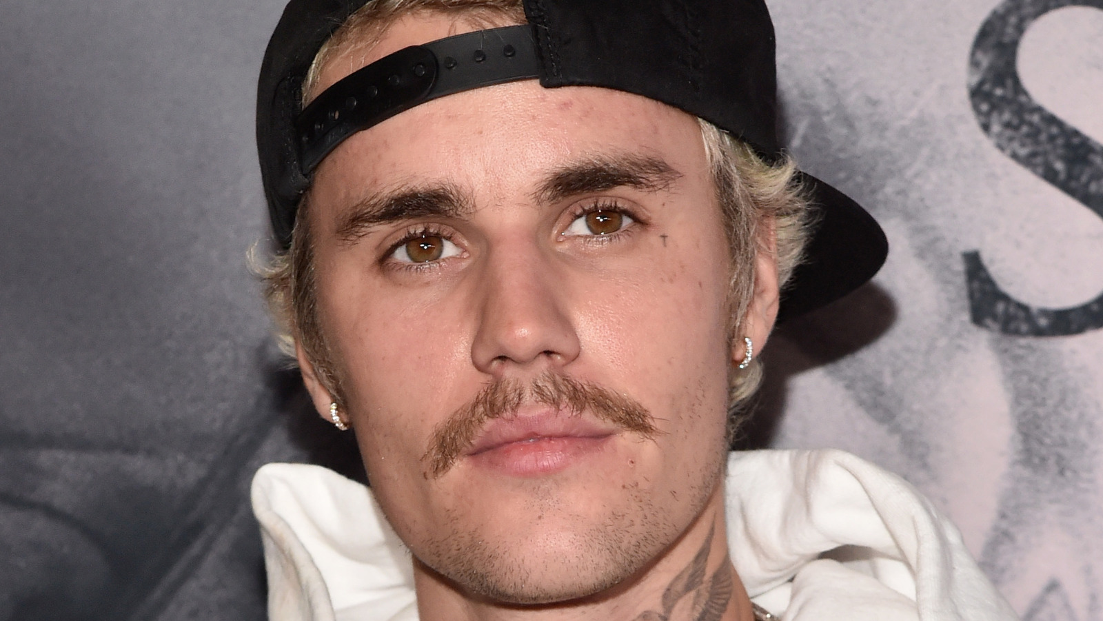 Justin Bieber 'Peaches' Lyrics & Meaning Explained As He Sings