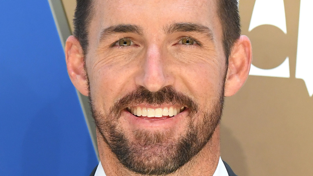 Jake Owen smiling