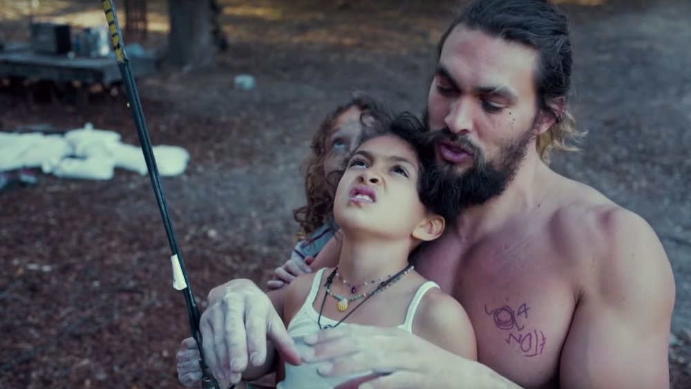 Jason Momoa with his children