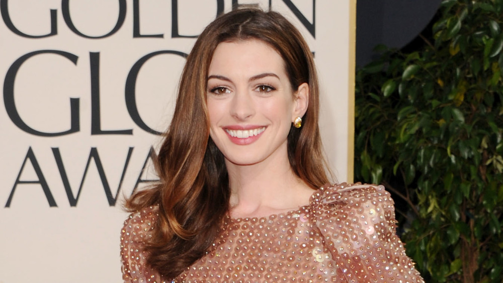 Anne Hathaway at Golden Globe Awards