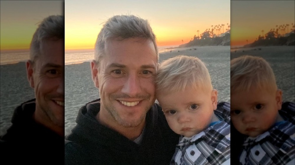 Ant Anstead posing with son Hudson