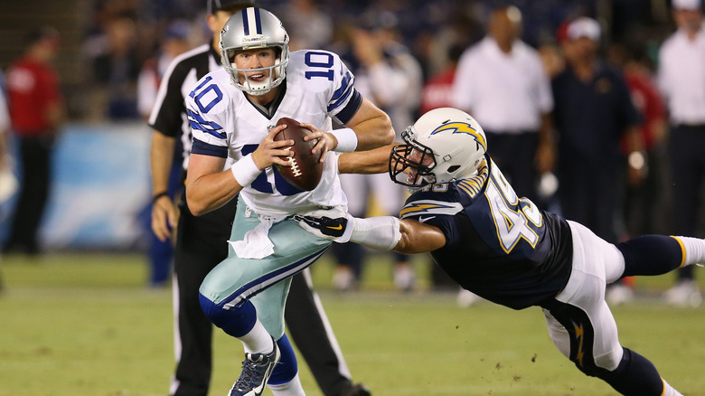 Colton Underwood playing preseason game