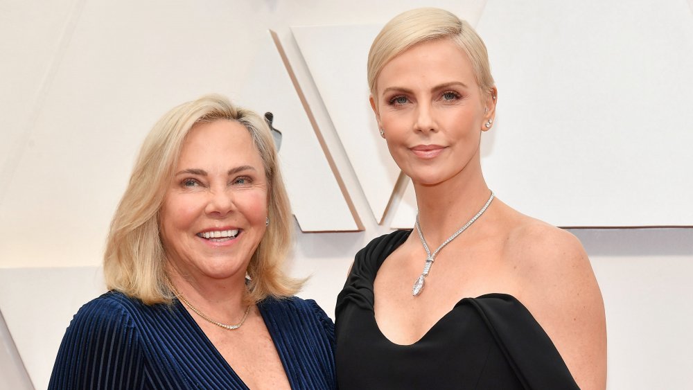 Charlize Theron and her mom, Gerda, at the 2020 Oscars