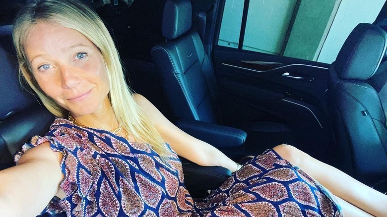 Gwyneth Paltrow in car