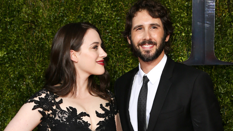 Kat Dennings looking at Josh Groban