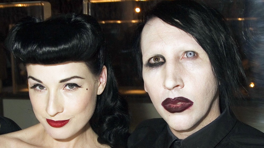 Dita Von Teese, Marilyn Manson posing