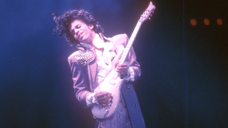 Prince performs in the '80s