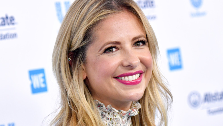 Sarah Michelle Gellar smiling