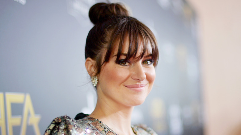 Shailene Woodley smiling at event