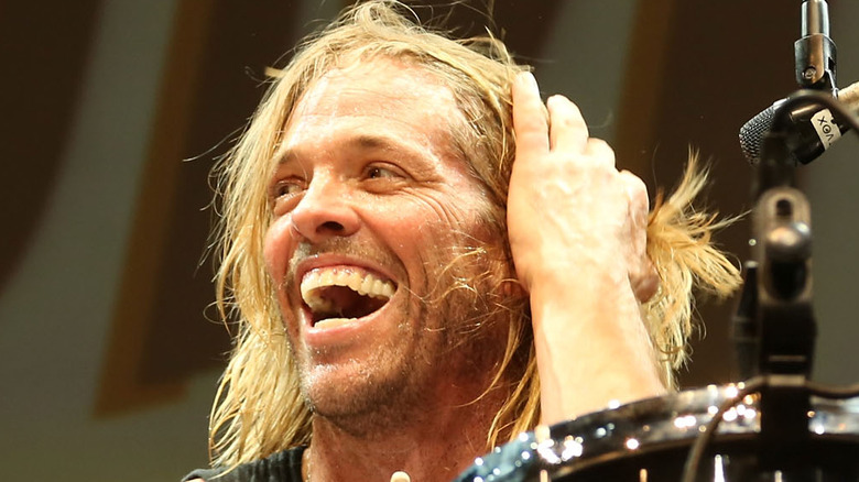 Taylor Hawkins performing in 2016