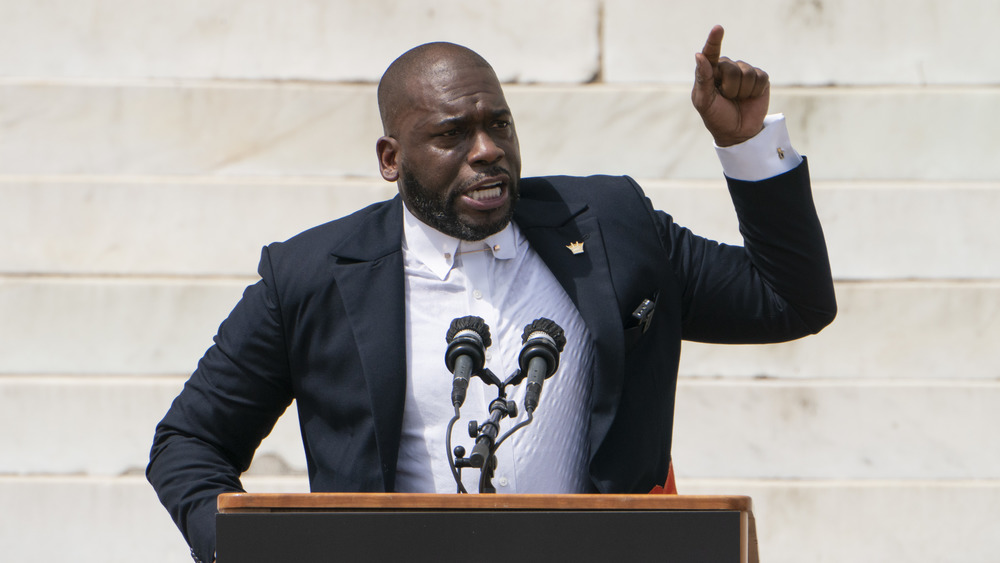 Jamal Bryant speaking at March on Washington