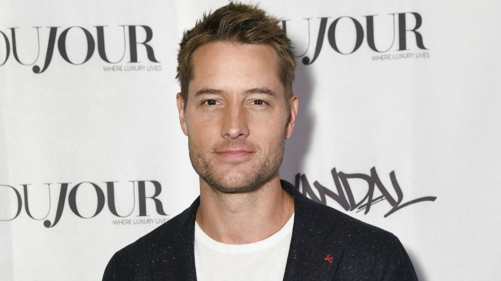 Justin Hartley on the red carpet