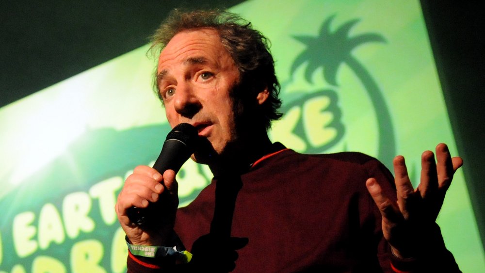 Harry Shearer speaks on stage