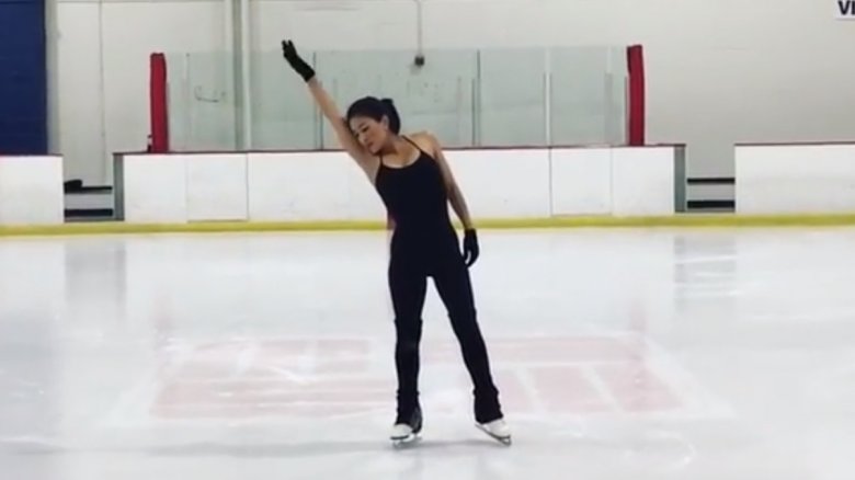 Michelle Kwan dancing on the ice